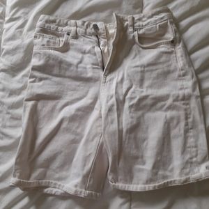 White Short